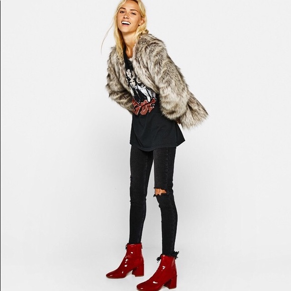 NWT Bershka Faux Fur Teddy Jacket Coat - Picture 2 of 7